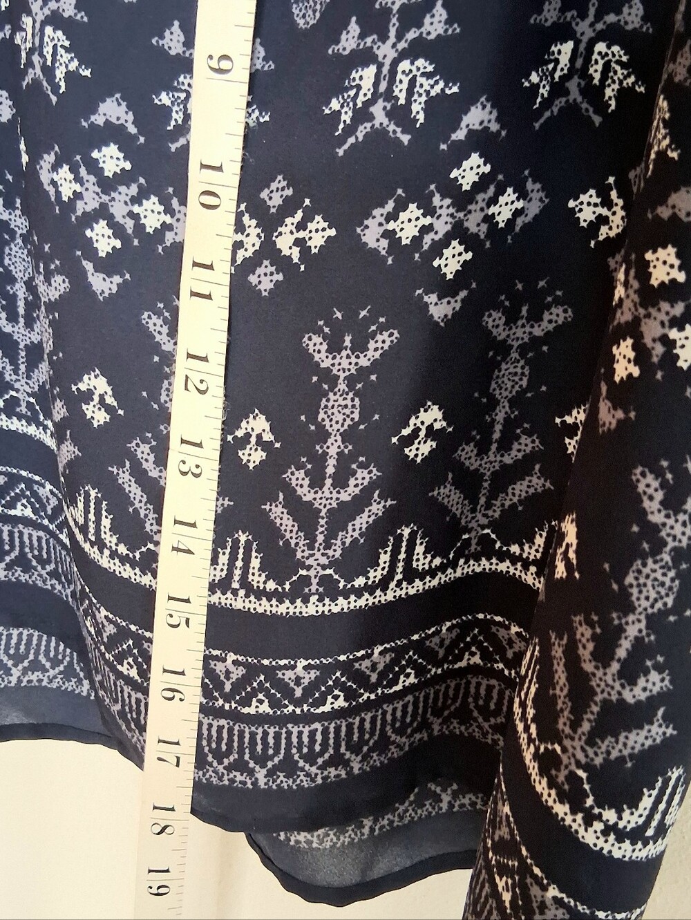 LOFT‎ Navy Blue Geometric Print Pleated Camisole Tank Top - Picture 4 of 8